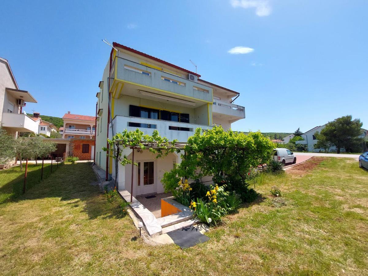 Apartment Ankica Punat Exterior photo